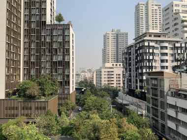 For Rent/seal  At Beverly33 1 Bedrooms 1 Bathroom 20,000 THB/month  *seal 9.5 MB  Fully furnished