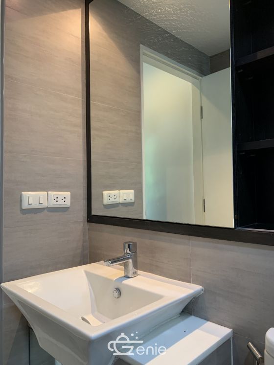 ปล่อยเช่า Condo One sukhumvit 67 ในราคาเช่าเพียง 18,000บาท/เดือน 2 ห้องนอน 2 ห้องน้ำ 65ตรม. ใกล้ BTS พระโขนง เฟอร์นิเจอร์ครบพร้อมเข้าอยู่