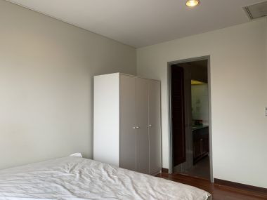 ปล่อยเช่า Baan Somthavil ในราคาเช่าเพียง 45,000บาท/เดือน 2 ห้องนอน 2 ห้องน้ำ 125 ตรม. ใกล้ BTS ราชดำริ เฟอร์นิเจอร์ครบพร้อมเข้าอยู่