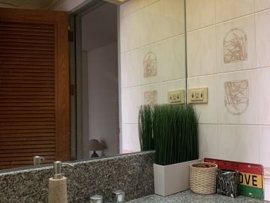 ปล่อยเช่า Baan Somthavil ในราคาเช่าเพียง 45,000บาท/เดือน 2 ห้องนอน 2 ห้องน้ำ 125 ตรม. ใกล้ BTS ราชดำริ เฟอร์นิเจอร์ครบพร้อมเข้าอยู่