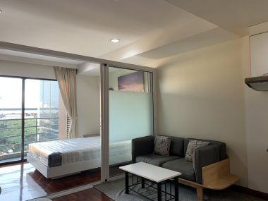 ปล่อยเช่า Baan Somthavil ในราคาเช่าเพียง 26,000บาท/เดือน 2 ห้องนอน 1 ห้องน้ำ 64 ตรม. ใกล้ BTS ราชดำริ เฟอร์นิเจอร์ครบพร้อมเข้าอยู่