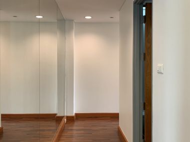 ปล่อยเช่า Baan Somthavil ในราคาเช่าเพียง 75,000บาท/เดือน 2 ห้องนอน 2 ห้องน้ำ 137 ตรม. ใกล้ BTS ราชดำริ เฟอร์นิเจอร์ครบพร้อมเข้าอยู่