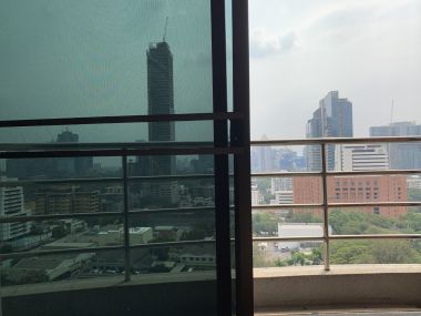 ปล่อยเช่า Baan Somthavil ในราคาเช่าเพียง 75,000บาท/เดือน 2 ห้องนอน 2 ห้องน้ำ 137 ตรม. ใกล้ BTS ราชดำริ เฟอร์นิเจอร์ครบพร้อมเข้าอยู่