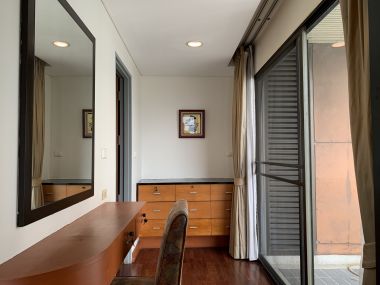 ปล่อยเช่า Baan Somthavil ในราคาเช่าเพียง 75,000บาท/เดือน 2 ห้องนอน 2 ห้องน้ำ 137 ตรม. ใกล้ BTS ราชดำริ เฟอร์นิเจอร์ครบพร้อมเข้าอยู่