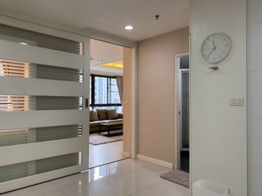 ปล่อยเช่า Baan Na Varang ในราคาเช่าเพียง 40,000บาท/เดือน 1 ห้องนอน 2 ห้องน้ำ 80 ตรม. ใกล้ BTS ชิดลม เฟอร์นิเจอร์ครบพร้อมเข้าอยู่