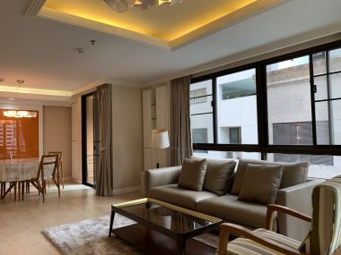 ปล่อยเช่า Baan Na Varang ในราคาเช่าเพียง 40,000บาท/เดือน 1 ห้องนอน 2 ห้องน้ำ 80 ตรม. ใกล้ BTS ชิดลม เฟอร์นิเจอร์ครบพร้อมเข้าอยู่