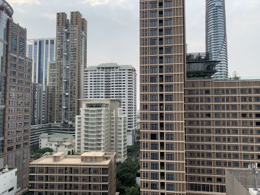 ปล่อยเช่า Baan Na Varang ในราคาเช่าเพียง 40,000บาท/เดือน 1 ห้องนอน 2 ห้องน้ำ 80 ตรม. ใกล้ BTS ชิดลม เฟอร์นิเจอร์ครบพร้อมเข้าอยู่