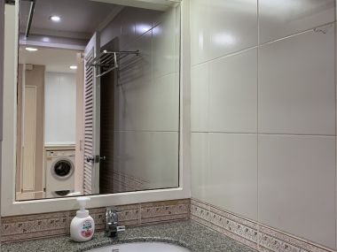 ปล่อยเช่า Baan Na Varang ในราคาเช่าเพียง 40,000บาท/เดือน 1 ห้องนอน 2 ห้องน้ำ 80 ตรม. ใกล้ BTS ชิดลม เฟอร์นิเจอร์ครบพร้อมเข้าอยู่