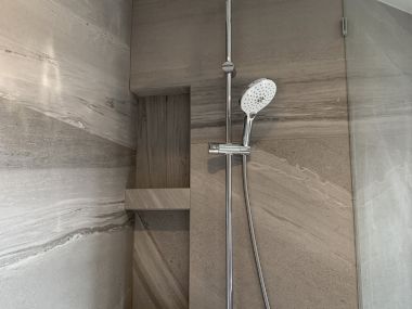 ปล่อยเช่า All Season Mansion ในราคาเช่าเพียง 130,000บาท/เดือน 3 ห้องนอน 3 ห้องน้ำ 178 ตรม. ใกล้ BTS เพลินจิตเฟอร์นิเจอร์ครบพร้อมเข้าอยู่