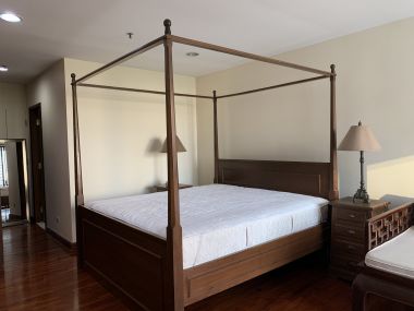 ปล่อยเช่า Baan Na Varang ในราคาเช่าเพียง 55,000บาท/เดือน 2 ห้องนอน 2 ห้องน้ำ 116 ตรม. ใกล้ BTS ชิดลม เฟอร์นิเจอร์ครบพร้อมเข้าอยู่