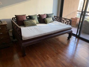 ปล่อยเช่า Baan Na Varang ในราคาเช่าเพียง 55,000บาท/เดือน 2 ห้องนอน 2 ห้องน้ำ 116 ตรม. ใกล้ BTS ชิดลม เฟอร์นิเจอร์ครบพร้อมเข้าอยู่