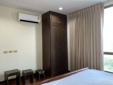 ปล่อยเช่า Baan Na Varang ในราคาเช่าเพียง 55,000บาท/เดือน 2 ห้องนอน 2 ห้องน้ำ 116 ตรม. ใกล้ BTS ชิดลม เฟอร์นิเจอร์ครบพร้อมเข้าอยู่