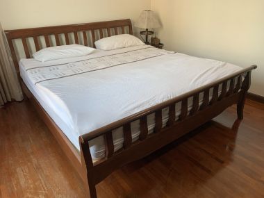 ปล่อยเช่า Baan Na Varang ในราคาเช่าเพียง 55,000บาท/เดือน 2 ห้องนอน 2 ห้องน้ำ 116 ตรม. ใกล้ BTS ชิดลม เฟอร์นิเจอร์ครบพร้อมเข้าอยู่