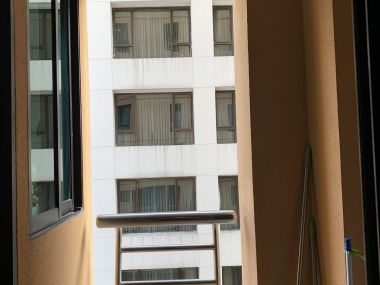 ปล่อยเช่า Baan Na Varang ในราคาเช่าเพียง 55,000บาท/เดือน 2 ห้องนอน 2 ห้องน้ำ 116 ตรม. ใกล้ BTS ชิดลม เฟอร์นิเจอร์ครบพร้อมเข้าอยู่