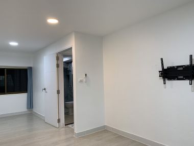 ** Hot Deal! ** For sale at Thonglor Tower 3,590,000THB Transfers free 50/50 1 Bedroom 1 Bathroom Fully furnished