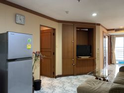For rent at Condo The Waterford Diamond  1 Bedroom 1 Bathroom 18,500THB/month Fully furnished