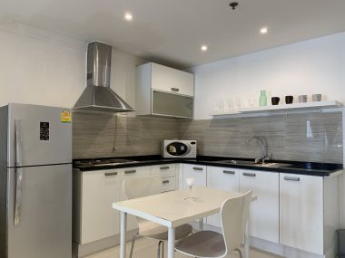 ปล่อยเช่า The Waterford Diamond ในราคาเช่าเพียง 30,000บาท/เดือน 2 ห้องนอน 1 ห้องน้ำ 70ตรม. ใกล้ BTSทองหล่อ เฟอร์นิเจอร์ครบพร้อมเข้าอยู่