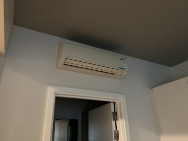 ปล่อยเช่า Blocs 77 ในราคาเช่าเพียง 19,000บาท/เดือน 1 ห้องนอน 1 ห้องน้ำ 40ตรม. ใกล้ BTS อ่อนนุช เฟอร์นิเจอร์ครบพร้อมเข้าอยู่