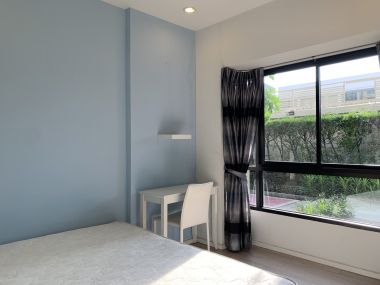 For sale at S 1 Rama 9  2,390,000THB Transfer free 50/50  1 Bedroom 1 Bathroom Fully furnished