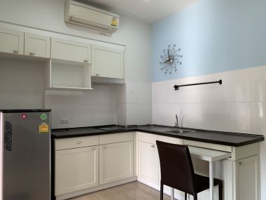 For sale at S 1 Rama 9  2,390,000THB Transfer free 50/50  1 Bedroom 1 Bathroom Fully furnished