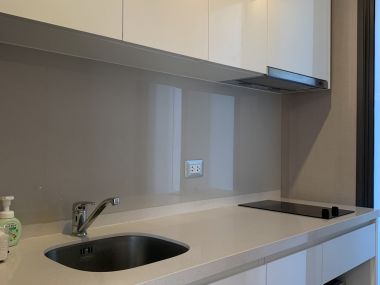 ** Hot Deal!! ** ขาย Rhythm 42 ราคา 10,590,000  บาท ขนาด 2 ห้องนอน 2 ห้องน้ำ 56.56ตรม. ใกล้ BTS  เฟอร์นิเจอร์ครบพร้อมเข้าอยู่