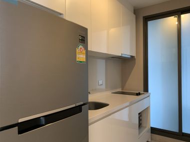 ** Hot Deal!! ** ขาย Rhythm 42 ราคา 10,590,000  บาท ขนาด 2 ห้องนอน 2 ห้องน้ำ 56.56ตรม. ใกล้ BTS  เฟอร์นิเจอร์ครบพร้อมเข้าอยู่