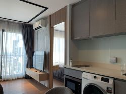 For rent at Rhythm 36-38 1 Bedroom 1 Bathroom 28,000THB/month 34 sq m., near BTS Thonglor Fully furnished and ready to move in