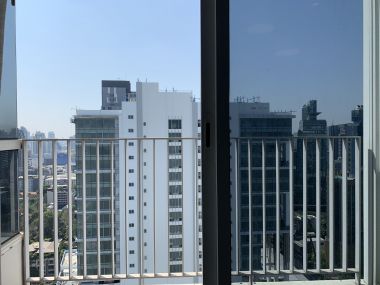 ให้เช่า! HQ Thonglor  เพียง 45,000 บาท /เดือน  1 ห้องนอน 1 ห้องนอน 43 ตรม. ใกล้ BTS ทองหล่อ เฟอร์เจอร์ครบพร้อมเข้าอยู่
