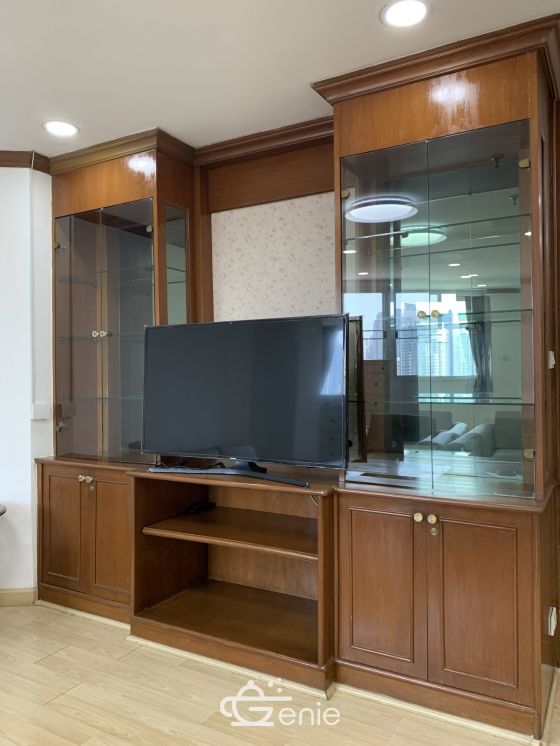 For rent at Fifty Fifth Tower 45,000THB/month 3Bedroom 2 Bathroom Fully furnished