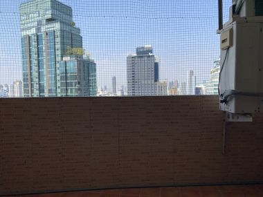 For rent at Fifty Fifth Tower 45,000THB/month 3Bedroom 2 Bathroom Fully furnished