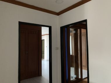 For rent at Fifty Fifth Tower 45,000THB/month 3Bedroom 2 Bathroom Fully furnished