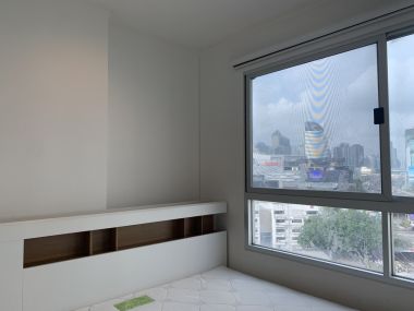 ปล่อยเช่า! Lumpini Park Rama 9 1 ห้องนอน 1 ห้องน้ำ 22.5ตรม. เพียง 12,000บาท/เดือน เฟอร์นิเจอร์ครบพร้อมเข้าอยู่