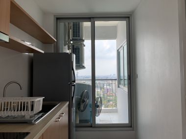 For sale at Life @ Ratchada - Suthisan 1 Bedroom 1 Bathroom 3,960,000THB All include Fully furnished