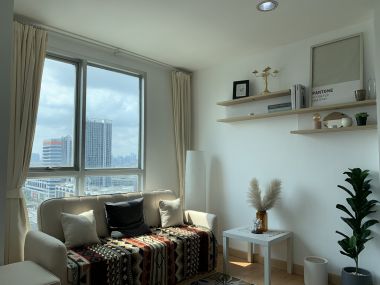 For sale at Life @ Ratchada - Suthisan 1 Bedroom 1 Bathroom 3,960,000THB All include Fully furnished