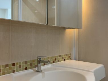 For rent at Life @Ratcha 1 Bedroom 1 Bathroom 13,000THB/month All include Fully furnished