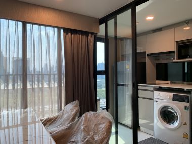 ปล่อย!เช่าKnightsbridge Space Rama9  2 ห้องนอน 1 ห้องน้ำ 44ตรม. เพียง 45,000บาท/เดือน  เฟอร์นิเจอร์ครบพร้อมเข้าอยู่