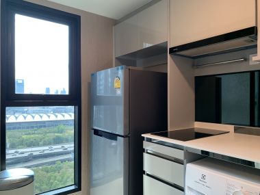 ปล่อย!เช่าKnightsbridge Space Rama9  2 ห้องนอน 1 ห้องน้ำ 44ตรม. เพียง 45,000บาท/เดือน  เฟอร์นิเจอร์ครบพร้อมเข้าอยู่