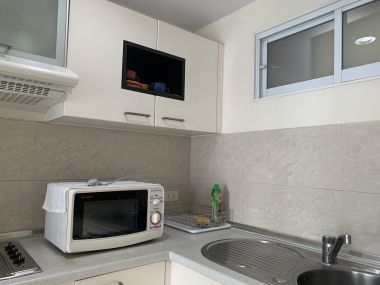 ปล่อยเช่า Lumpini Suite Sukhumvit 41 ในราคาเช่าเพียง 30,000บาท/เดือน 2 ห้องนอน 1 ห้องน้ำ 70ตรม.  เฟอร์นิเจอร์ครบพร้อมเข้าอยู่