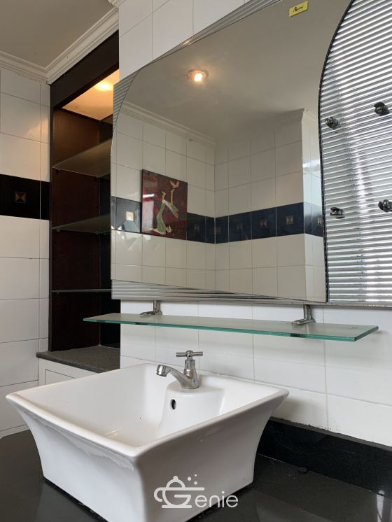 ปล่อยขาย Waterford Park Sukhumvit 53 ในราคาขายเพียง 9,000,000 บาท รวมค่าใช้จ่ายทุกอย่าง 2 ห้องนอน 2 ห้องน้ำ 120ตรม. เฟอร์นิเจอร์ครบพร้อมเข้าอยู่