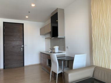 For sale and rent at Rhythum Sukhumvit 50 1 Bedroom 1 Bathroom 17,000THB/month 4,850,000 All include Fully furnished code 2931