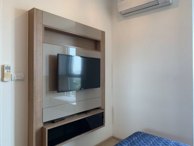 For sale and rent at Rhythum Sukhumvit 50 1 Bedroom 1 Bathroom 17,000THB/month 4,850,000 All include Fully furnished code 2931