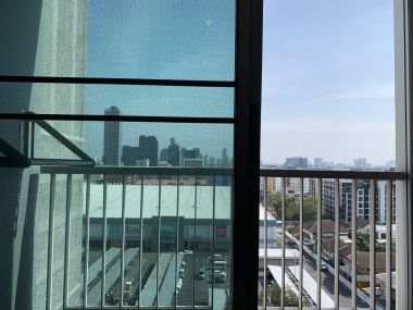 For sale and rent at Rhythum Sukhumvit 50 1 Bedroom 1 Bathroom 17,000THB/month 4,850,000 All include Fully furnished code 2931