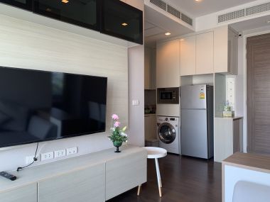 ปล่อยเช่า! Q ASOKE ในราคาเพียง 30,000 บาท/เดือน 2 ห้องนอน 1 ห้องน้ำ 46ตรม. ใกล้ MRT เพรชบุรี เฟอร์นิเจอร์ครบพร้อมเข้าอยู่ รหัส 2933