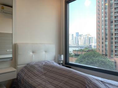 ปล่อยเช่า! Q ASOKE ในราคาเพียง 30,000 บาท/เดือน 2 ห้องนอน 1 ห้องน้ำ 46ตรม. ใกล้ MRT เพรชบุรี เฟอร์นิเจอร์ครบพร้อมเข้าอยู่ รหัส 2933