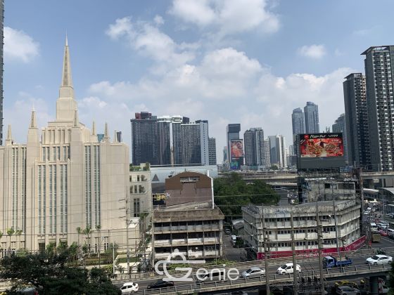 For rent at Q ASOKE 2 Bedroom 1 Bathroom 30,000THB/month Fully furnished code 2933