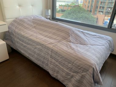 ปล่อยเช่า! Q ASOKE ในราคาเพียง 30,000 บาท/เดือน 2 ห้องนอน 1 ห้องน้ำ 46ตรม. ใกล้ MRT เพรชบุรี เฟอร์นิเจอร์ครบพร้อมเข้าอยู่ รหัส 2933