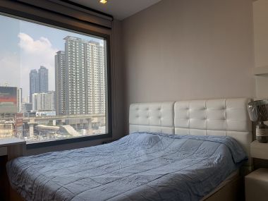 ปล่อยเช่า! Q ASOKE ในราคาเพียง 40,00บาท/เดือน 2 ห้องนอน 2 ห้องน้ำ 65ตรม. ใกล้ MRT เพรชบุรี เฟอร์นิเจอร์ครบพร้อมเข้าอยู่ รหัส 2935