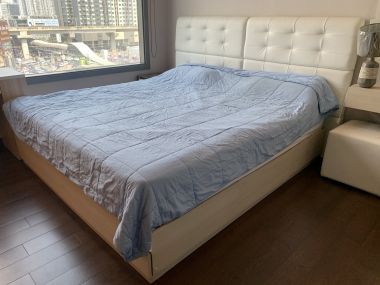 ปล่อยเช่า! Q ASOKE ในราคาเพียง 40,00บาท/เดือน 2 ห้องนอน 2 ห้องน้ำ 65ตรม. ใกล้ MRT เพรชบุรี เฟอร์นิเจอร์ครบพร้อมเข้าอยู่ รหัส 2935