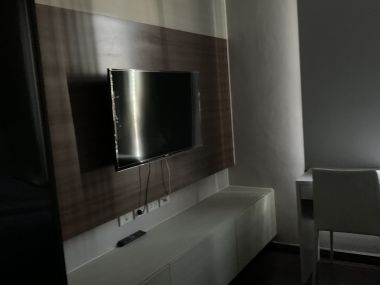 ปล่อยเช่า! Q ASOKE ในราคาเพียง 40,00บาท/เดือน 2 ห้องนอน 2 ห้องน้ำ 65ตรม. ใกล้ MRT เพรชบุรี เฟอร์นิเจอร์ครบพร้อมเข้าอยู่ รหัส 2935