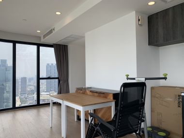 For Sale! at Ashton chila-silom  18,900,000/ All Includ 2 Bedroom 2 Bathroom 63 Sqm. MRT samyan  Code 2944